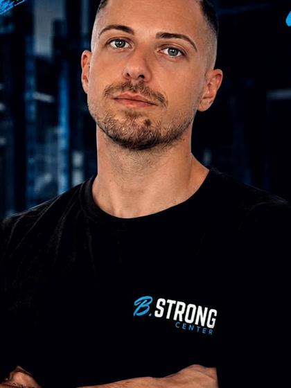 Coach Mario Iannucci